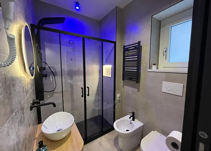 Dimore Diffuse R H בית הארחה 3*